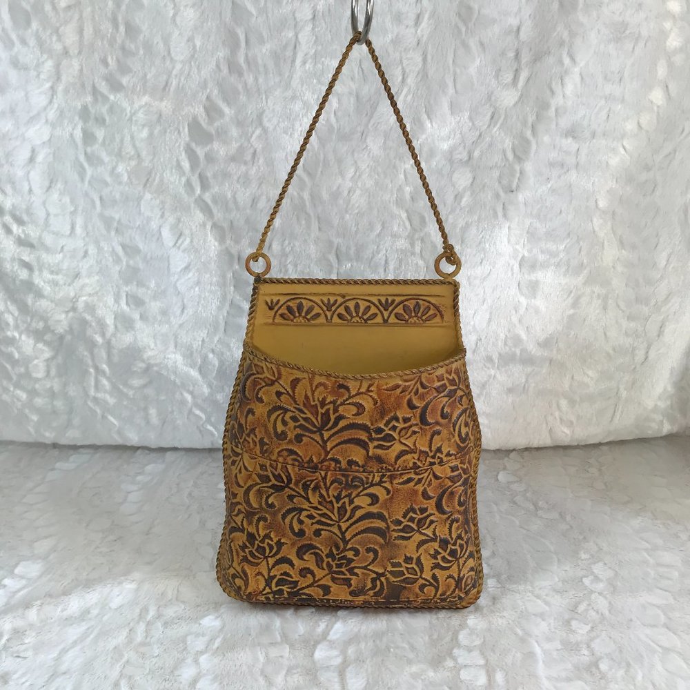 Metal Wall Pocket hanging Basket Country Charm